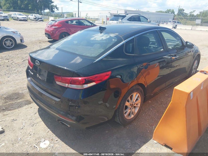 2016 Kia Optima VIN 5XXGT4L35GG102325 IAAI salvage auction — NORMAL WEAR, Salvage Title, sold $25 on 2026-07-23 (photo 4)