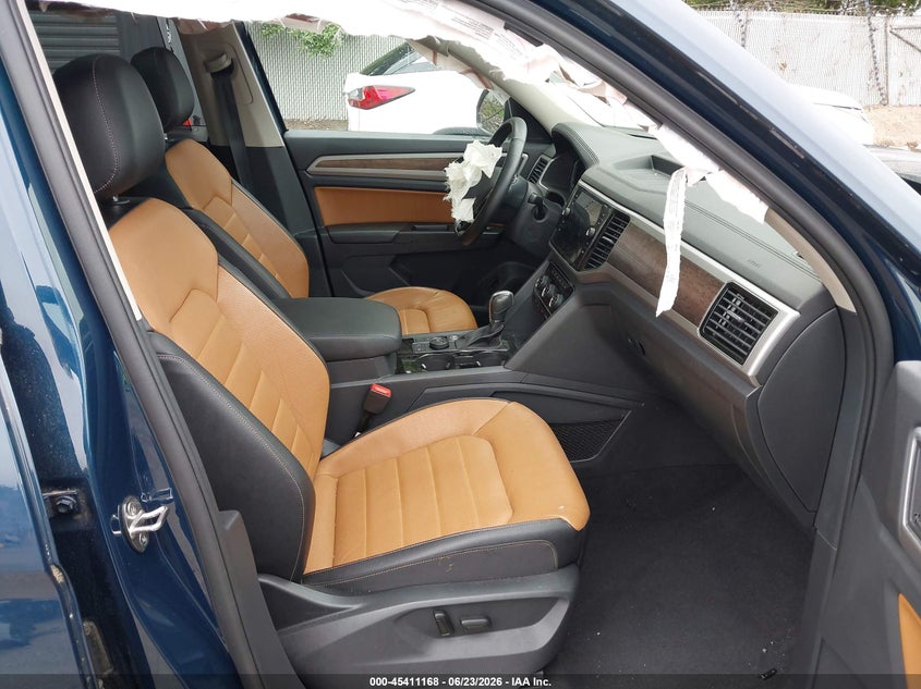 2019 Volkswagen Atlas VIN 1V2NR2CA4KC623567 IAAI salvage auction — FRONT END, Mv-907A (New York), sold $2,000 on 2026-07-09 (photo 5)