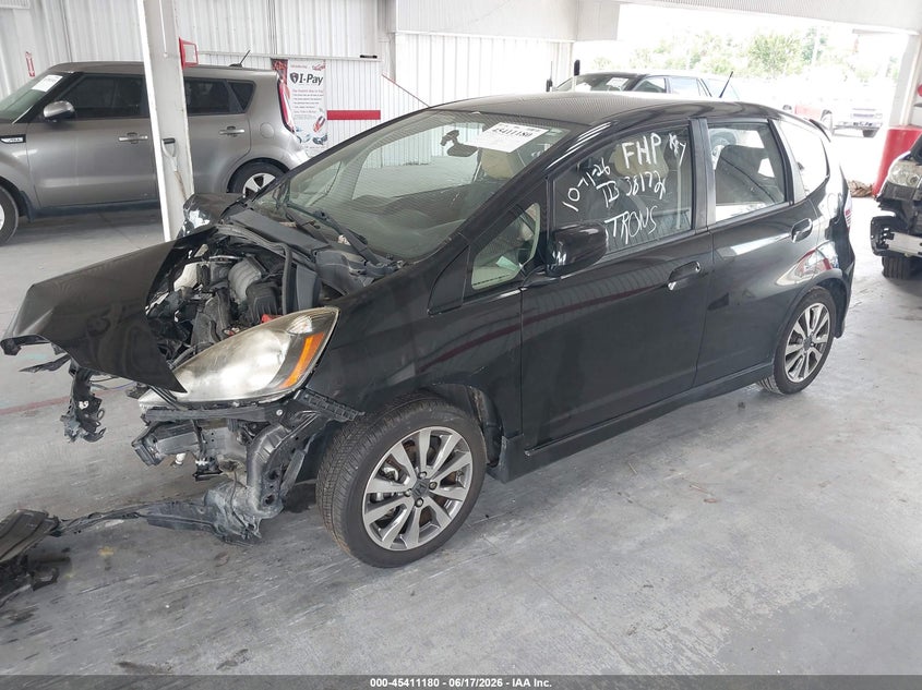 2013 Honda Fit VIN JHMGE8H59DC029028 IAAI salvage auction — FRONT END, Salvage Title, sold $250 on 2026-07-22 (photo 2)