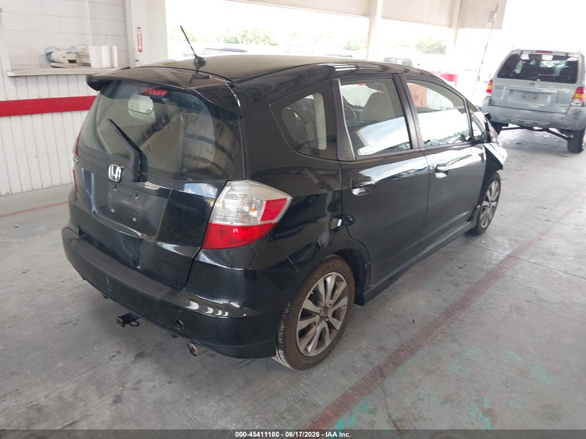 2013 Honda Fit VIN JHMGE8H59DC029028 IAAI salvage auction — FRONT END, Salvage Title, sold $250 on 2026-07-22 (photo 4)