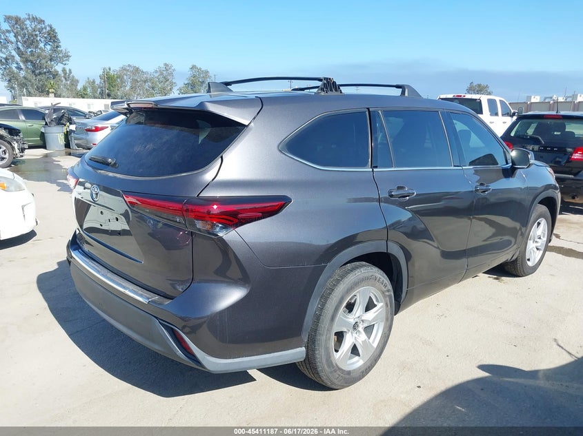 2022 Toyota Highlander VIN 5TDCZRAH2NS095533 IAAI salvage auction — FRONT END, Salvage (California), sold $12,500 on 2026-07-29 (photo 4)