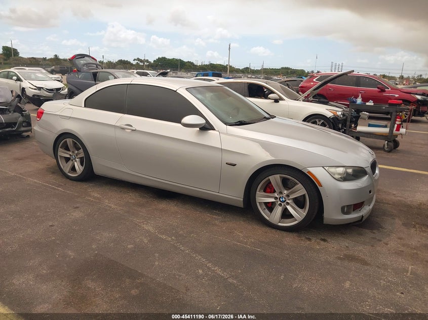 2007 BMW 3 series VIN WBAWL73537PX47608 IAAI salvage auction — LEFT FRONT, Rebuildable (Florida), sold $1,000 on 2026-07-30 (photo 1)