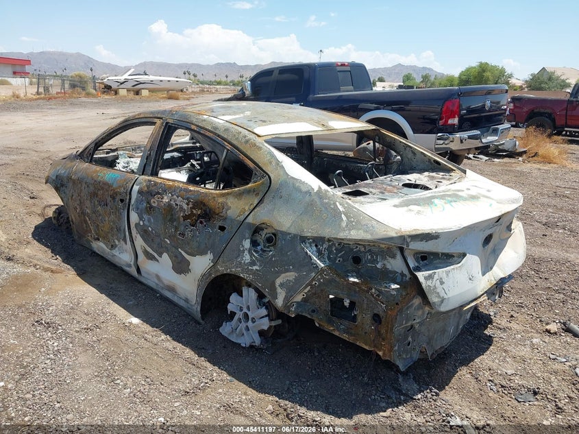 2020 Hyundai Elantra VIN KMHD84LF6LU106091 IAAI salvage auction — TOTAL BURN, Non-Repairable (Arizona), sold $100 on 2026-07-07 (photo 3)