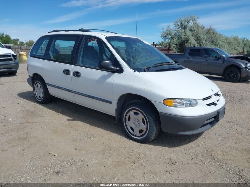 1998 Dodge Caravan VIN 2B4FP2532WR642686 IAAI salvage auction — NORMAL WEAR, Clear (Wyoming), sold $125 on 2026-07-08 (photo 1)
