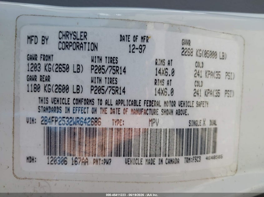 1998 Dodge Caravan VIN 2B4FP2532WR642686 IAAI salvage auction — NORMAL WEAR, Clear (Wyoming), sold $125 on 2026-07-08 (photo 9)
