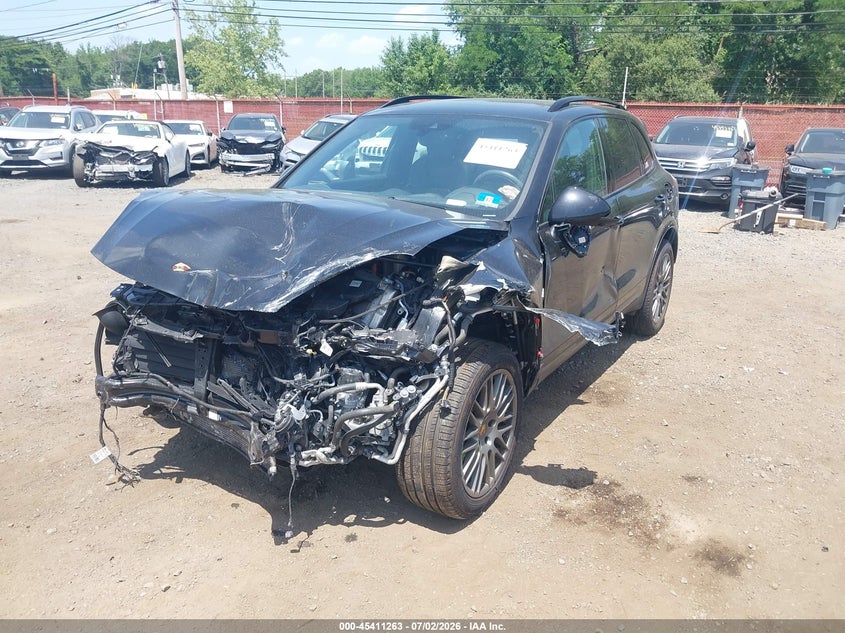 2018 Porsche VIN WP1AE2A24JLA72240 IAAI salvage auction — FRONT END, Salvage, sold $1,750 on 2026-08-12 (photo 6)