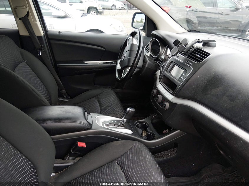 2020 Dodge Journey VIN 3C4PDCAB6LT237877 IAAI salvage auction — FRONT END, Salvage (Illinois), sold $1,700 on 2026-08-15 (photo 5)