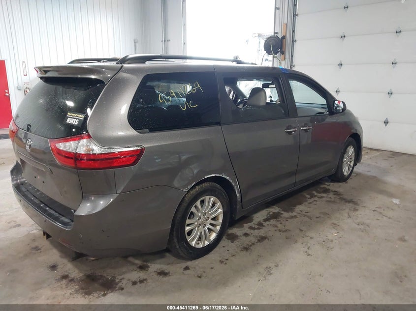 2016 Toyota Sienna VIN 5TDYK3DC6GS757561 IAAI salvage auction — LEFT SIDE, Salvage (Minnesota), sold $25 on 2026-08-02 (photo 4)