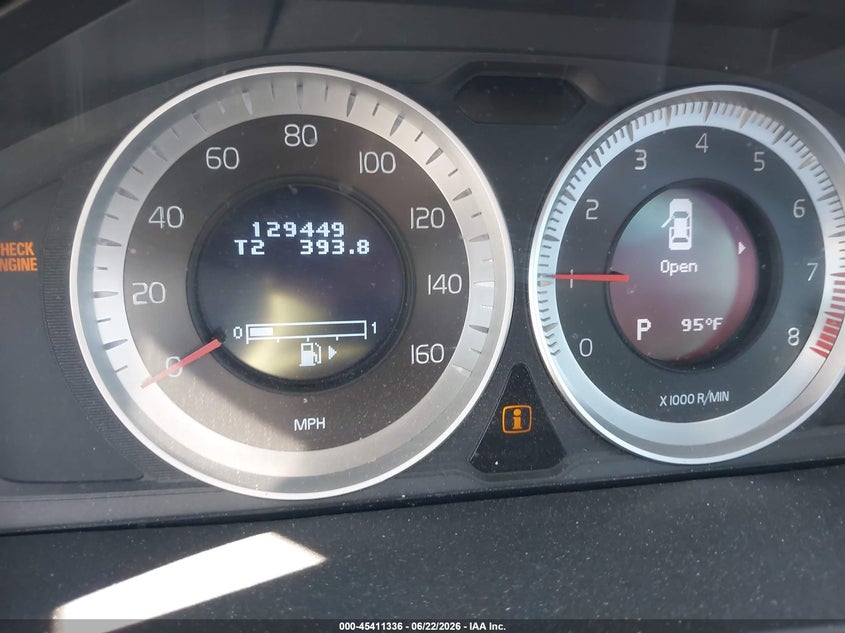 2013 Volvo S60 VIN YV1612FHXD2207144 IAAI salvage auction — NORMAL WEAR, Clear (Washington), sold $450 on 2026-07-12 (photo 7)