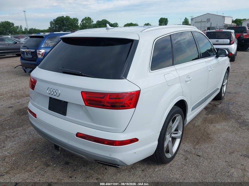 2019 Audi Q7 VIN WA1VAAF72KD024089 IAAI salvage auction — FRONT END, Wait Title, sold $7,500 on 2026-08-26 (photo 4)