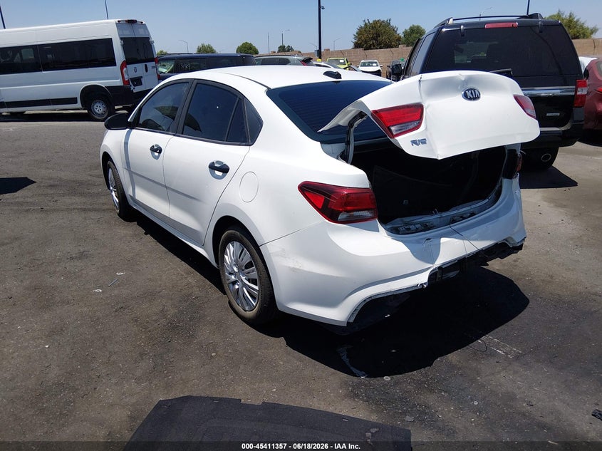 2018 Kia Rio VIN 3KPA24AB8JE062292 IAAI salvage auction — REAR END, Salvage Title, sold $2,500 on 2026-07-31 (photo 3)