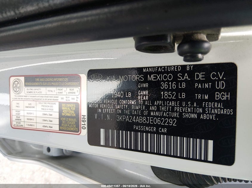 2018 Kia Rio VIN 3KPA24AB8JE062292 IAAI salvage auction — REAR END, Salvage Title, sold $2,500 on 2026-07-31 (photo 9)