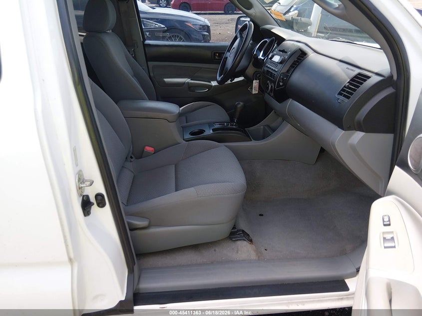 2008 Toyota Tacoma VIN 5TEUU42N98Z581404 IAAI salvage auction — FRONT END, Salvage (Ohio), sold $3,000 on 2026-07-23 (photo 5)