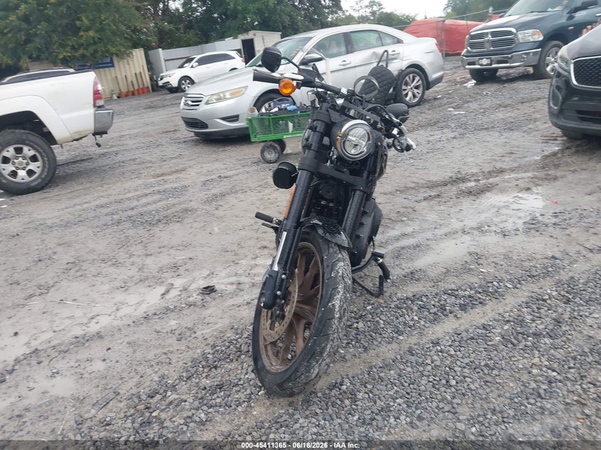 2022 Harley-davidson Low rider VIN 1HD1YWZ10NB045591 IAAI salvage auction — LEFT SIDE, Salvage Title, sold $3,050 on 2026-07-29 (photo 5)