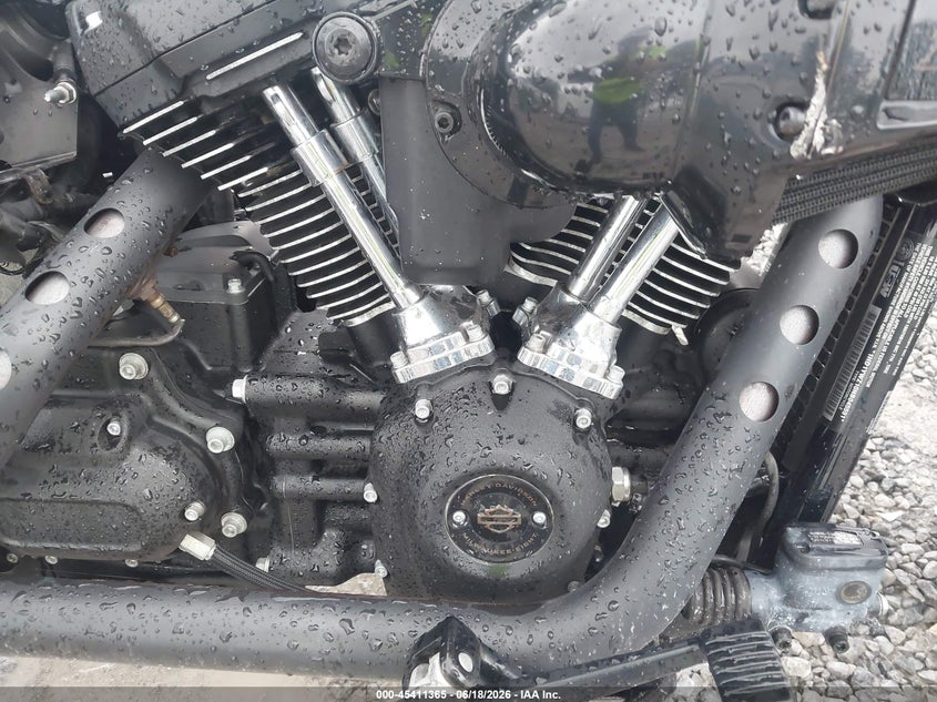 2022 Harley-davidson Low rider VIN 1HD1YWZ10NB045591 IAAI salvage auction — LEFT SIDE, Salvage Title, sold $3,050 on 2026-07-29 (photo 8)