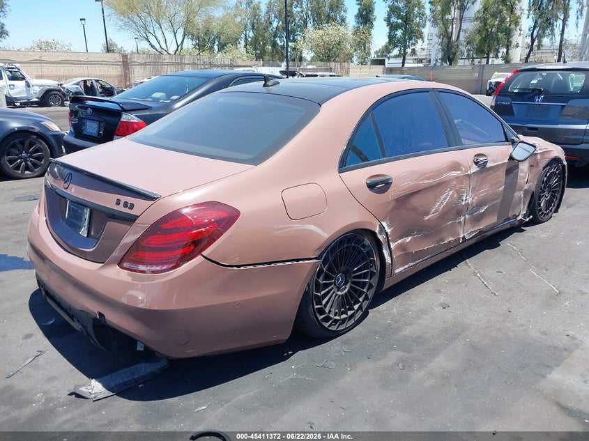 2015 Mercedes-benz S-klasse VIN WDDUG8FB4FA079623 IAAI salvage auction — SIDE, Salvage Title, sold $3,250 on 2026-08-02 (photo 4)