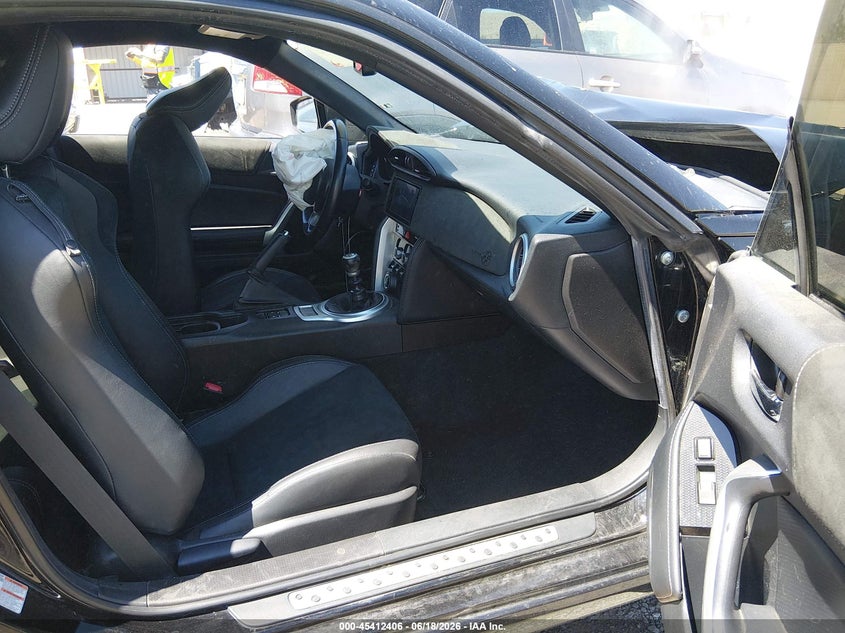 2020 Toyota Gt86 VIN JF1ZNAE11L9751761 IAAI salvage auction — FRONT END, Salvage Title, sold $825 on 2026-07-24 (photo 5)