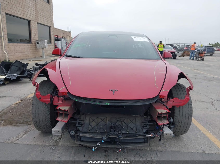 2022 Tesla Model 3 VIN 5YJ3E1EB9NF297390 IAAI salvage auction — FRONT & REAR, Salvage (California), sold $7,800 on 2026-07-13 (photo 6)