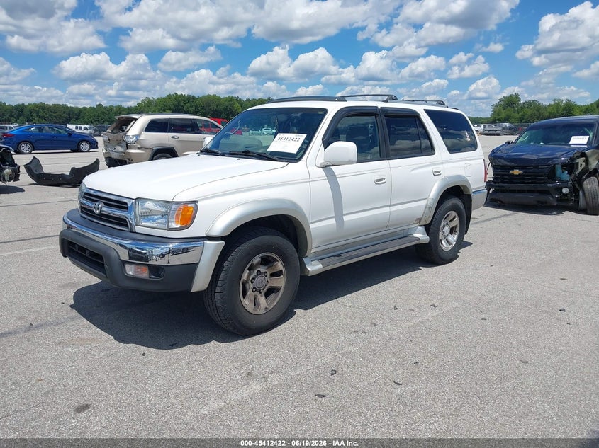 2000 Toyota 4runner VIN JT3HN86R3Y0294132 IAAI salvage auction — NORMAL WEAR, Clear (Indiana), sold $2,250 on 2026-07-09 (photo 2)