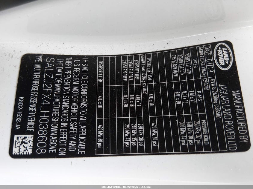 2020 Land rover Range rover evoque VIN SALZJ2FX4LH038608 IAAI salvage auction — THEFT, Salvage (Ohio), sold $12,000 on 2026-07-28 (photo 9)