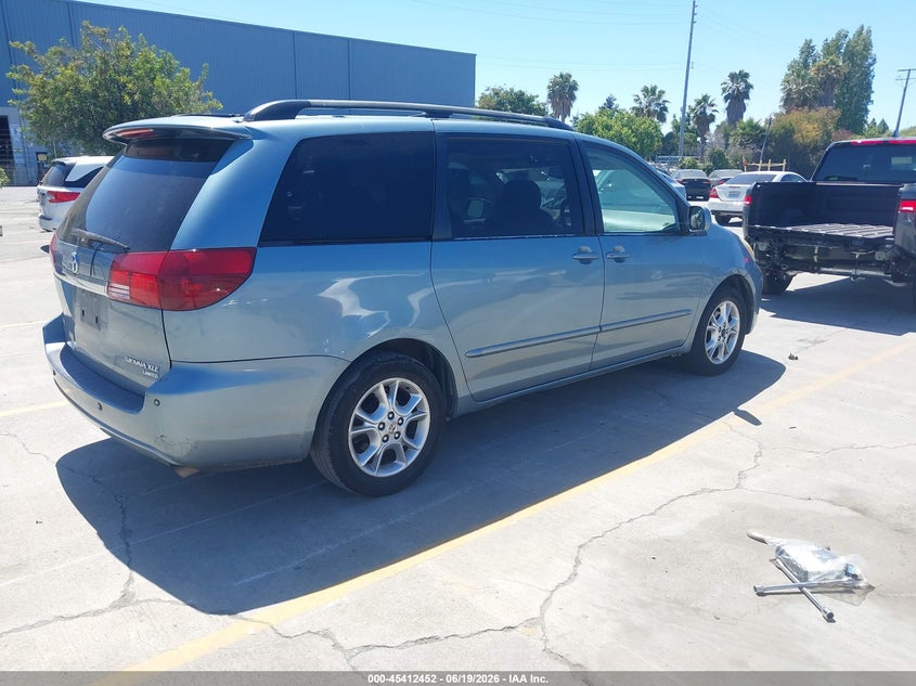 2004 Toyota Sienna VIN 5TDZA22C04S183300 IAAI salvage auction — LEFT SIDE, Salvage (California), sold $700 on 2026-07-13 (photo 4)