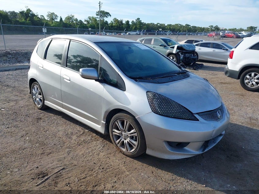 2011 Honda Fit VIN JHMGE8H56BC001457 IAAI salvage auction — FRONT END, Clear (Florida), sold $650 on 2026-07-16 (photo 1)