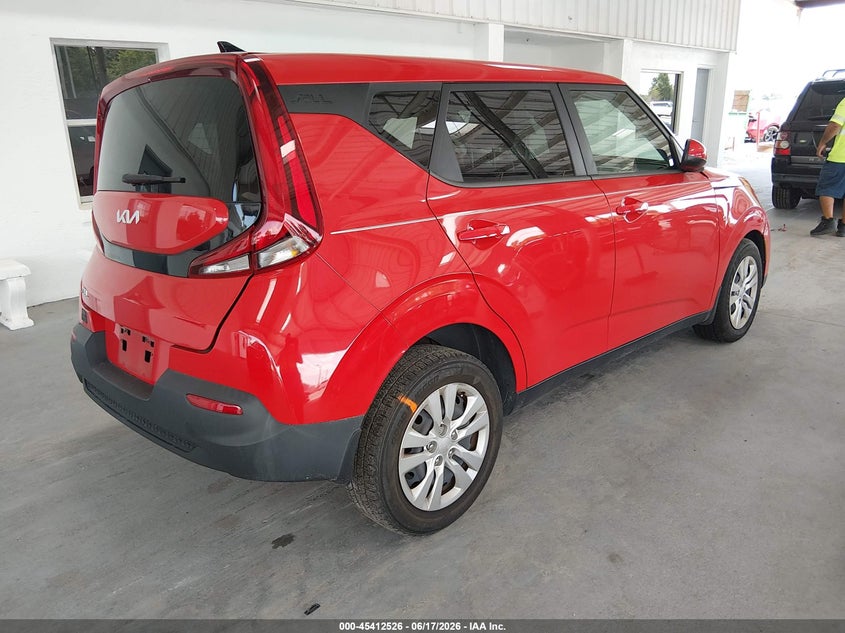 2022 Kia Soul VIN KNDJ23AU7N7161235 IAAI salvage auction — LEFT FRONT, Certificate Of Destruction (Florida), sold $1,950 on 2026-07-15 (photo 4)
