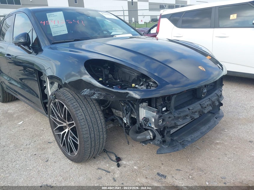2024 Porsche Macan VIN WP1AA2A55RLB18899 IAAI salvage auction — FRONT END, Salvage Title, sold $22,700 on 2026-10-12 (photo 6)