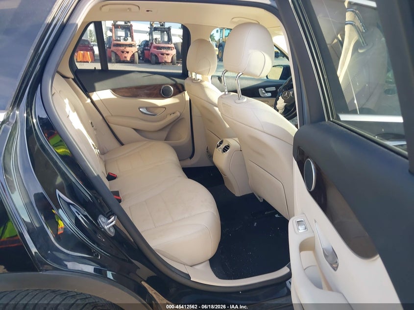 2019 Mercedes-benz Glc VIN WDC0G4JB5KV163178 IAAI salvage auction — FRONT END, Rebuildable (Florida), sold $6,200 on 2026-07-21 (photo 8)