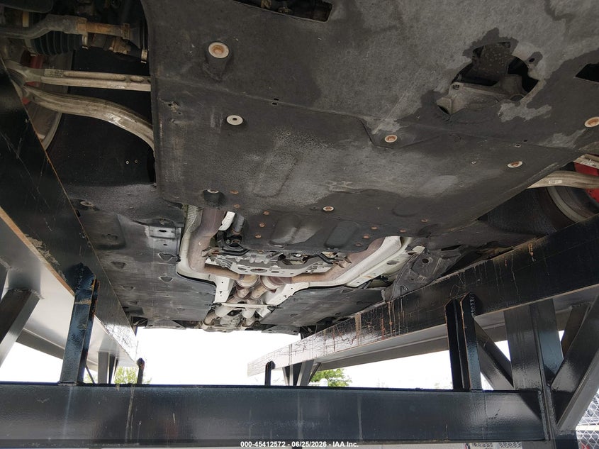2020 Kia Stinger VIN KNAE55LC7L6073875 IAAI salvage auction — UNDERCARRIAGE, Salvage (Iowa), sold $8,100 on 2026-07-17 (photo 6)