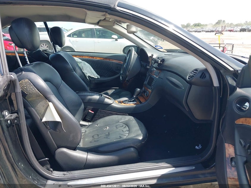 2008 Mercedes-benz Clk-klasse VIN WDBTK56F48T093050 IAAI salvage auction — LEFT SIDE, Original (Texas), sold $525 on 2026-08-12 (photo 5)