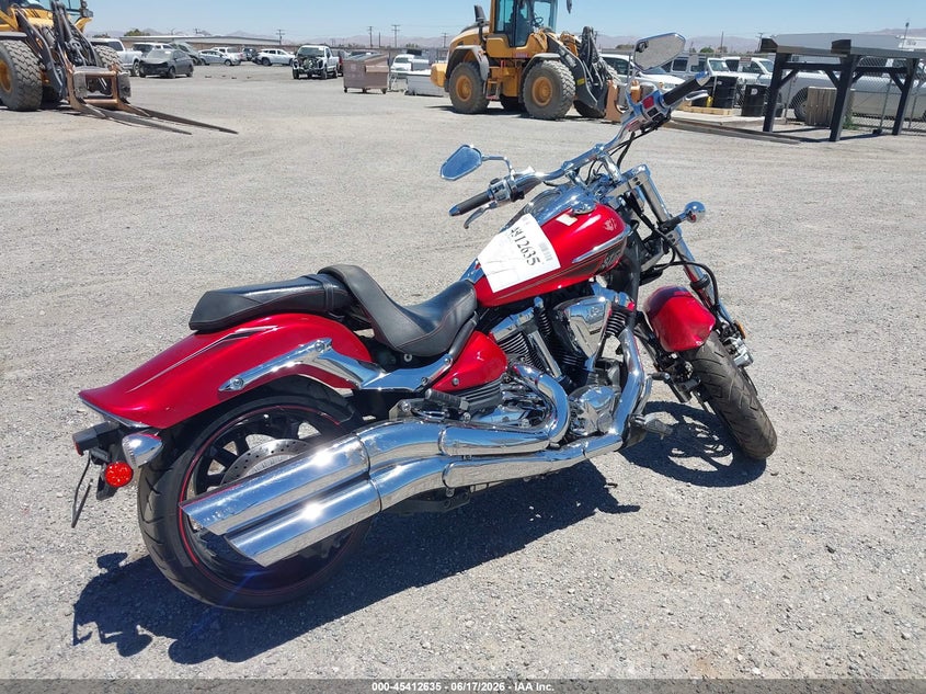 2013 Yamaha VIN JYAVP27Y2DA001378 IAAI salvage auction — SIDE, Salvage Title, sold $2,650 on 2026-07-16 (photo 4)