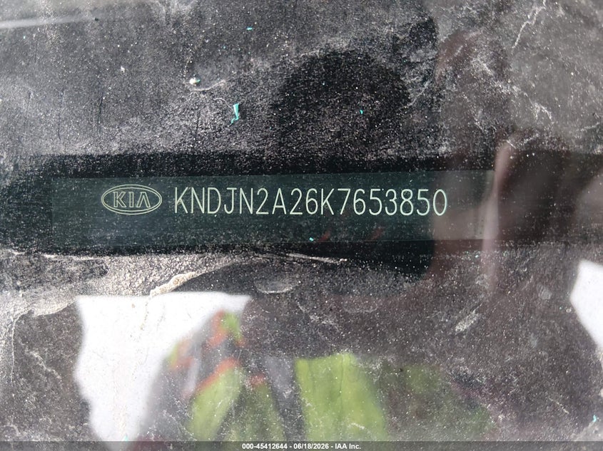 2019 Kia Soul VIN KNDJN2A26K7653850 IAAI salvage auction — NORMAL WEAR, Clear (Tennessee), sold $650 on 2026-07-30 (photo 9)