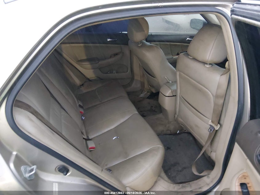 2005 Honda Accord VIN JHMCN36415C016478 IAAI salvage auction — NORMAL WEAR, Clear (Alabama), sold $150 on 2026-07-16 (photo 8)