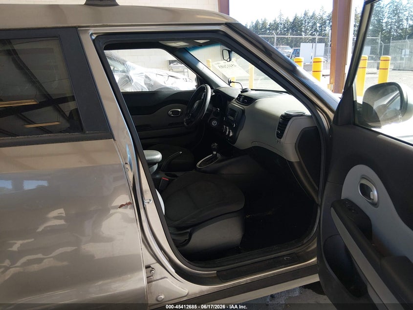2015 Kia Soul VIN KNDJN2A28F7123482 IAAI salvage auction — FRONT & REAR, Bill Of Sale (Washington), sold $725 on 2026-07-22 (photo 5)