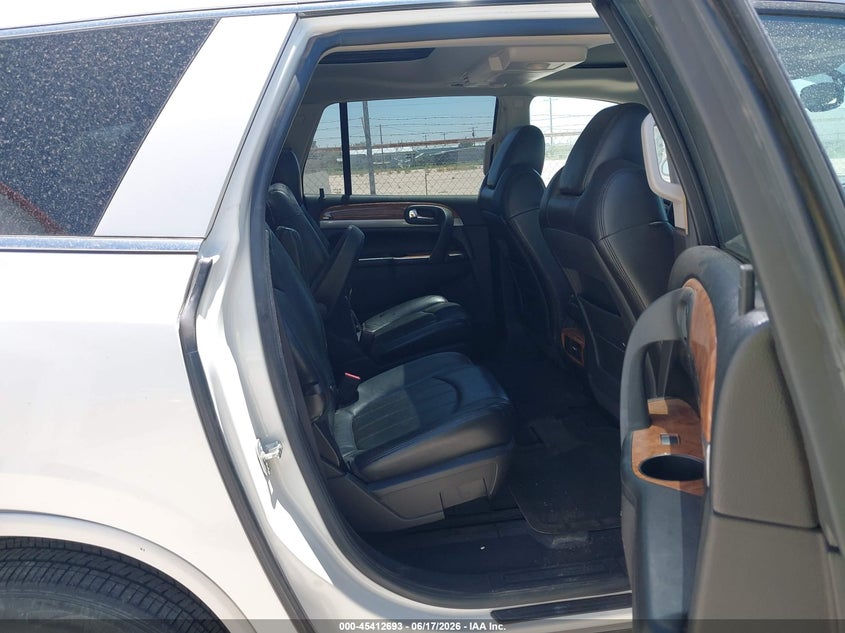 2009 Buick Enclave VIN 5GAER23D49J172207 IAAI salvage auction — REAR END, Salvage (Texas), sold $1,825 on 2026-08-27 (photo 8)