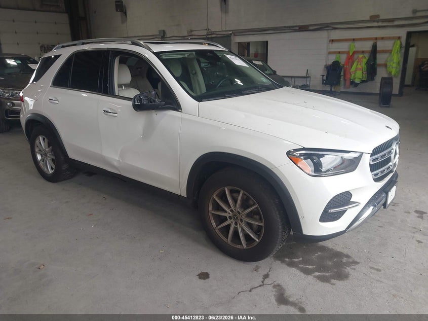 2025 Mercedes-benz Gle VIN 4JGFB4FB5SB424233 IAAI salvage auction — STORM DAMAGE, Salvage Title, sold $26,275 on 2026-07-30 (photo 1)