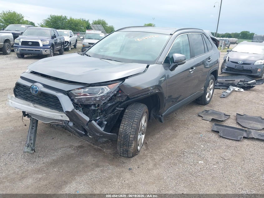 2021 Toyota Rav 4 VIN 4T3B6RFV4MU040999 IAAI salvage auction — FRONT END, Salvage (Iowa), sold $10,100 on 2026-07-28 (photo 2)