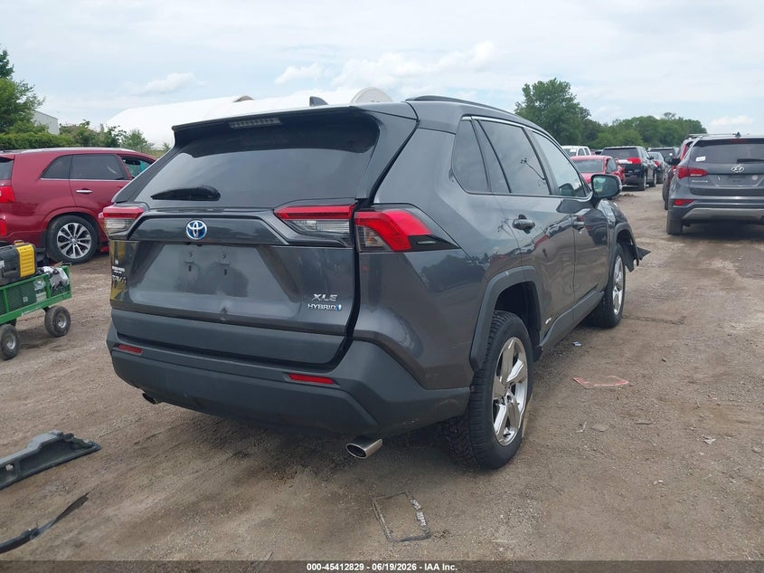 2021 Toyota Rav 4 VIN 4T3B6RFV4MU040999 IAAI salvage auction — FRONT END, Salvage (Iowa), sold $10,100 on 2026-07-28 (photo 4)