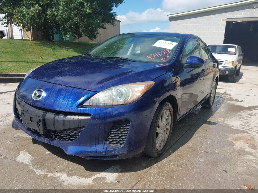 2012 Mazda 3 VIN JM1BL1V70C1694814 IAAI salvage auction — NORMAL WEAR, Clear (Tennessee), sold $325 on 2026-07-22 (photo 2)