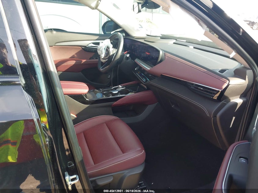 2024 Buick Envision VIN LRBFZPE49RD013712 IAAI salvage auction — FRONT END, Salvage (Texas), sold $2,550 on 2026-07-29 (photo 5)