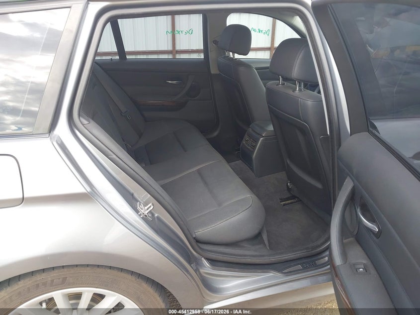 2010 BMW 3 series VIN WBAUU3C50AA540889 IAAI salvage auction — LEFT SIDE, Bill Of Sale (Washington), sold $625 on 2026-07-14 (photo 8)