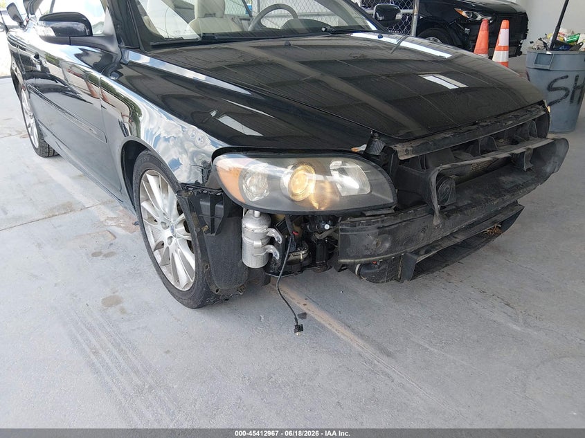 2009 Volvo C70 VIN YV1MC67269J072695 IAAI salvage auction — FRONT END, Rebuildable (Florida), sold $650 on 2026-07-08 (photo 6)