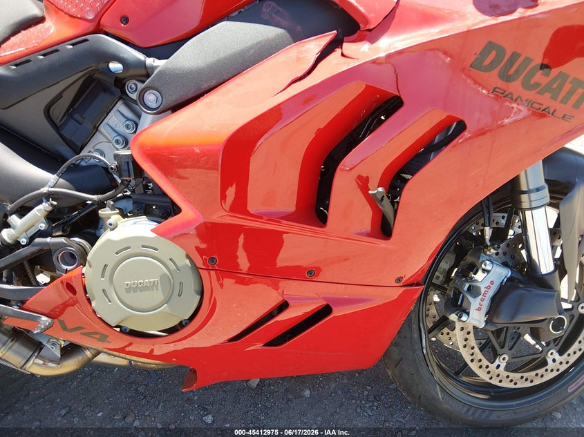 2024 Ducati Panigale VIN ZDMDAGWW3RB008361 IAAI salvage auction — FRONT END, Salvage (California), sold $7,400 on 2026-07-13 (photo 8)