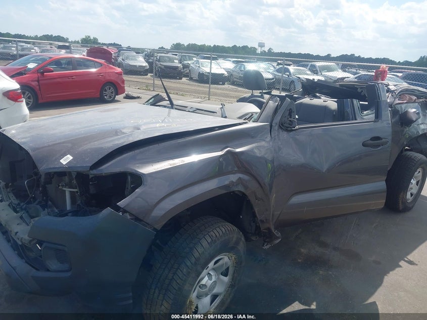 2018 Toyota Tacoma VIN 5TFRX5GN0JX117202 IAAI salvage auction — ROLLOVER, Salvage (North Carolina), sold $3,100 on 2026-07-15 (photo 6)