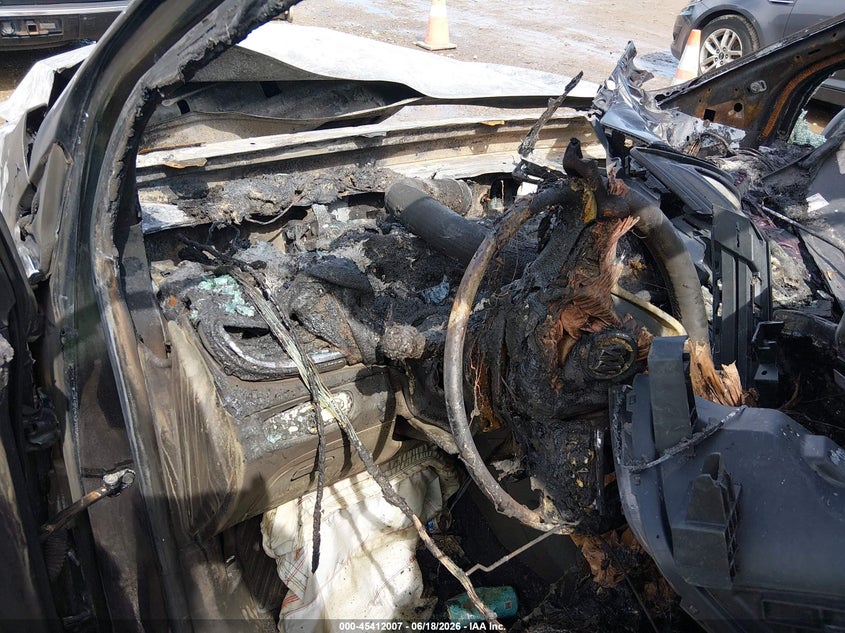 2017 Buick Encore VIN KL4CJHSB7HB193961 IAAI salvage auction — TOTAL BURN, Salvage (Ohio), sold $250 on 2026-07-09 (photo 7)
