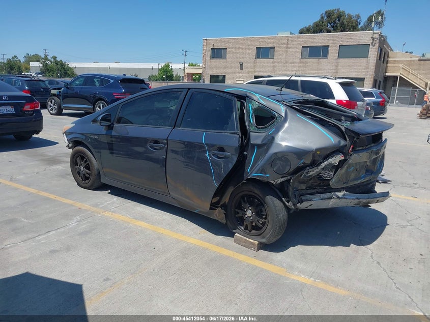 2015 Toyota Prius VIN JTDKN3DU6F0420024 IAAI salvage auction — FRONT & REAR, Salvage (California), sold $500 on 2026-07-06 (photo 3)
