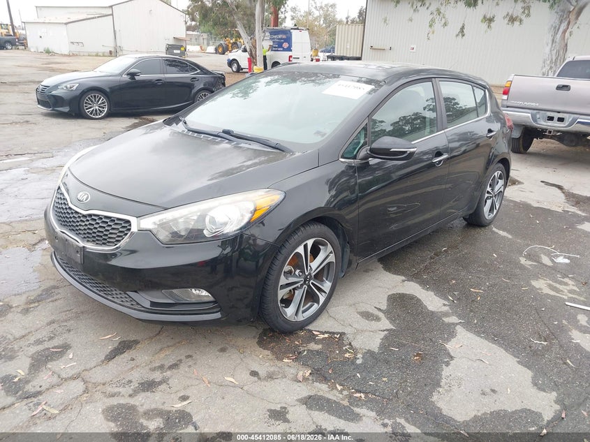2016 Kia Forte VIN KNAFX5A81G5526798 IAAI salvage auction — SIDE, Clear - Dealer Only (California), sold $1,500 on 2026-07-14 (photo 2)