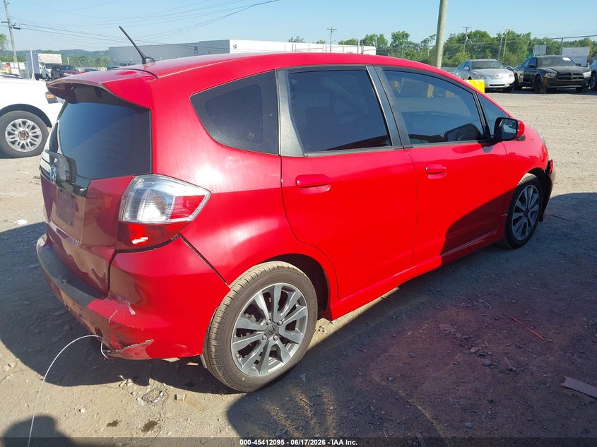 2013 Honda Fit VIN JHMGE8H53DC021491 IAAI salvage auction — FRONT & REAR, Clear (Tennessee), sold $1,450 on 2026-07-23 (photo 4)