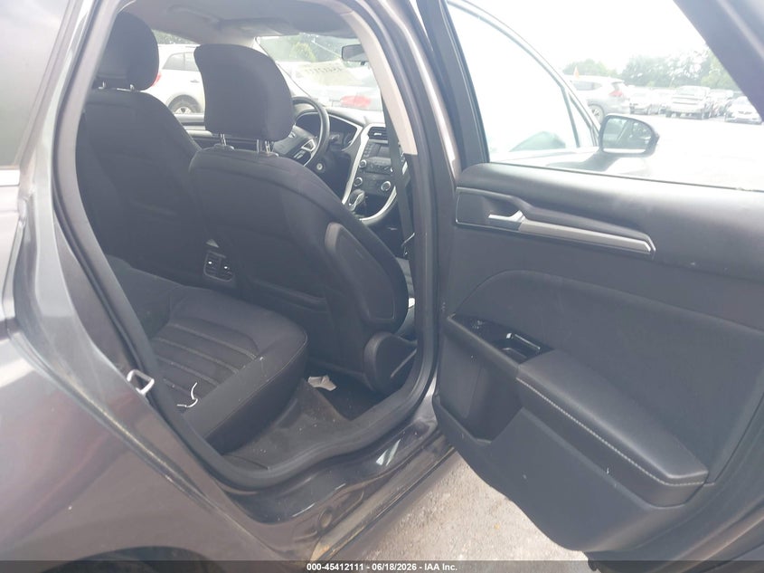 2015 Ford Fusion VIN 3FA6P0HD1FR227130 IAAI salvage auction — NORMAL WEAR, Clear (Georgia), sold $825 on 2026-07-21 (photo 8)